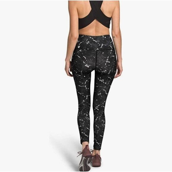 The North Face Motivation Pocket 7/8 Tights Athletic Workout Leggings - Picture 2 of 12